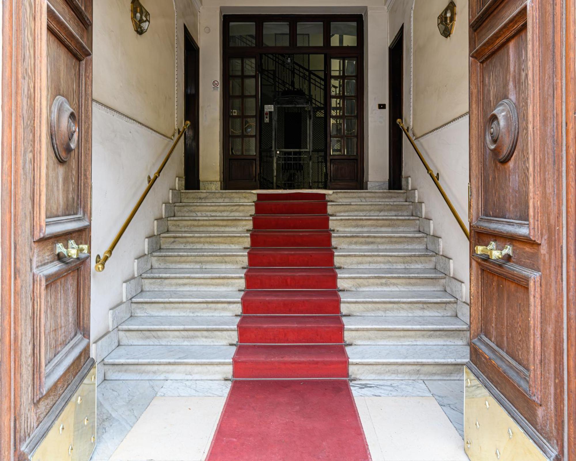 Rainbow Vatican Home Рим Экстерьер фото